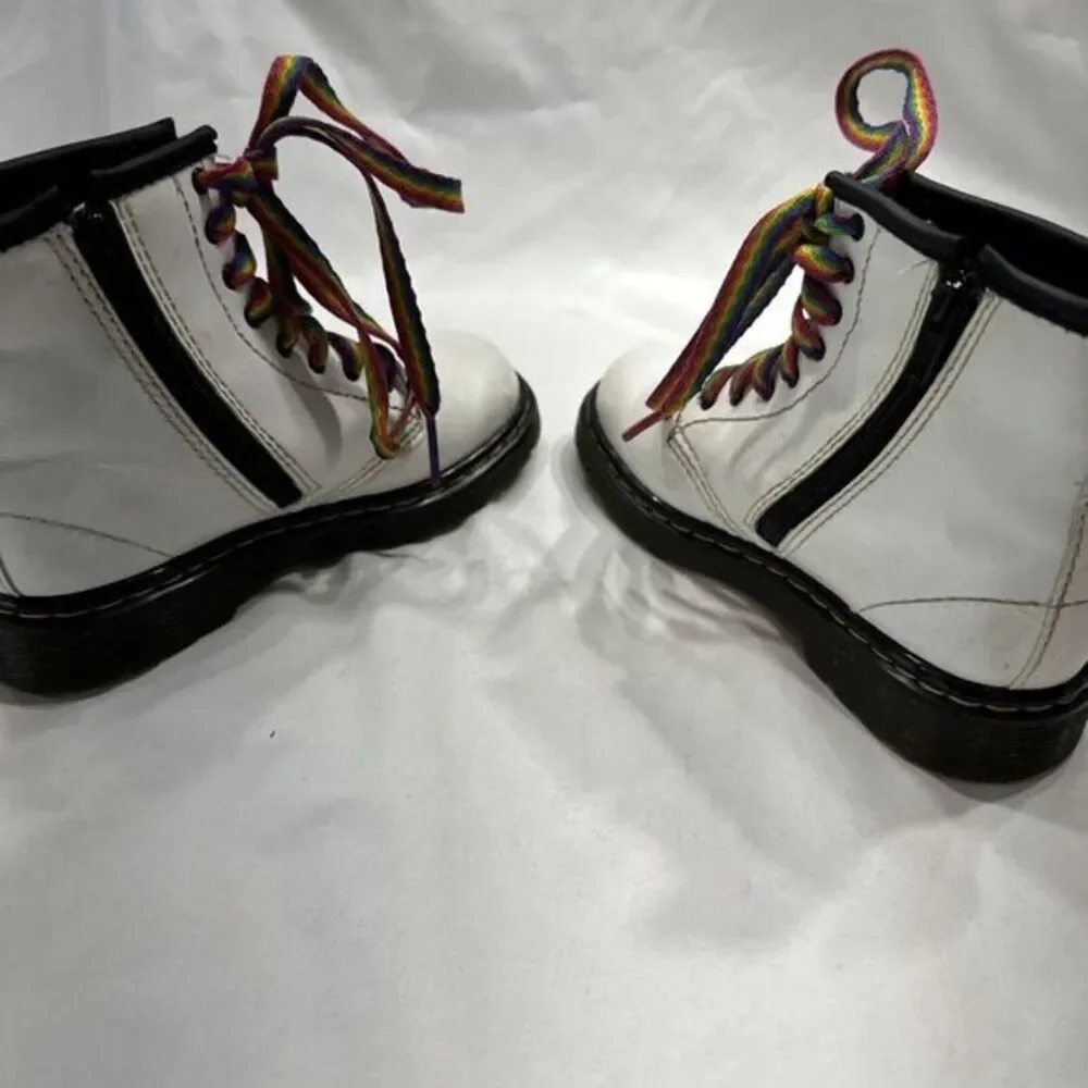 Dr Martens Toddler size 10 White Leather Lace Up Boots Rainbow‎ Laces 1460T